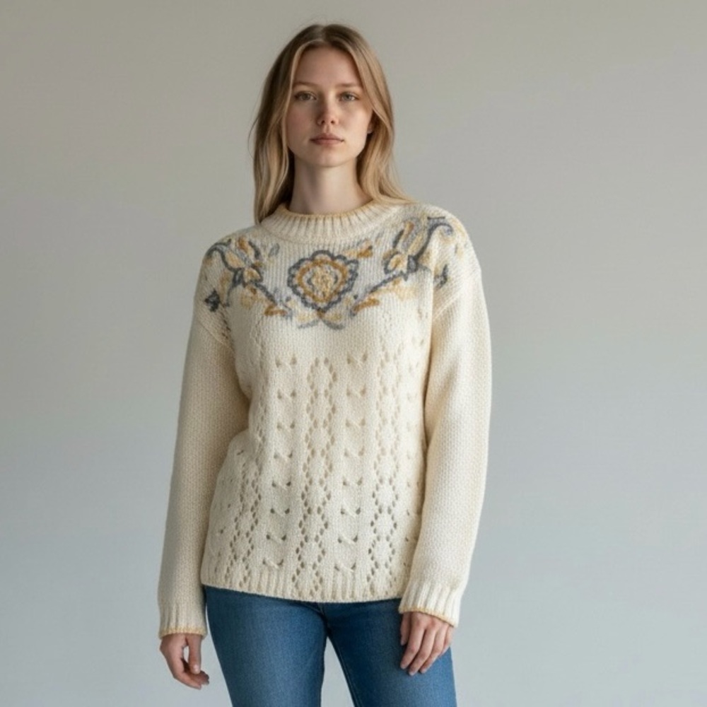 Vintage Sweater Women’s Medium Cream Mohair Blend Grannycore Cottage Open Knit